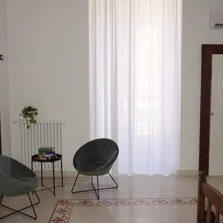 Bari Casa Vacanze Бари
